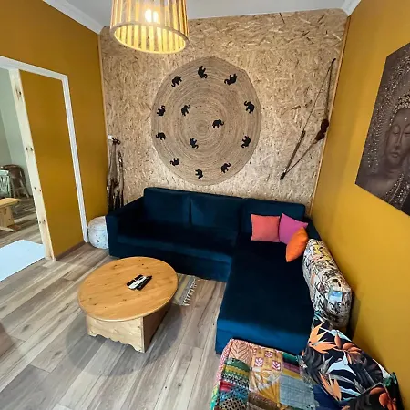 Bohemian Living Apartment *